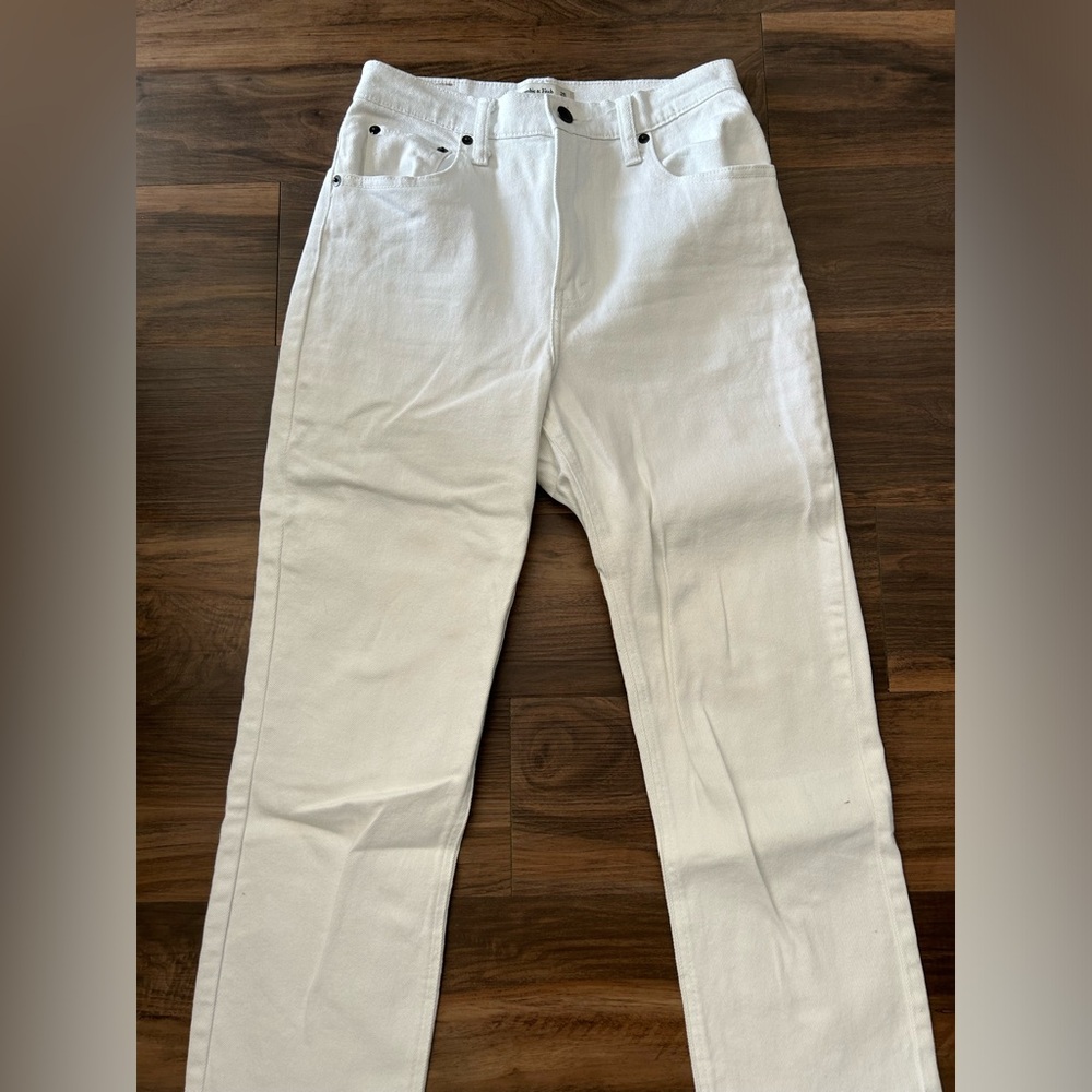 Abercrombie white pants